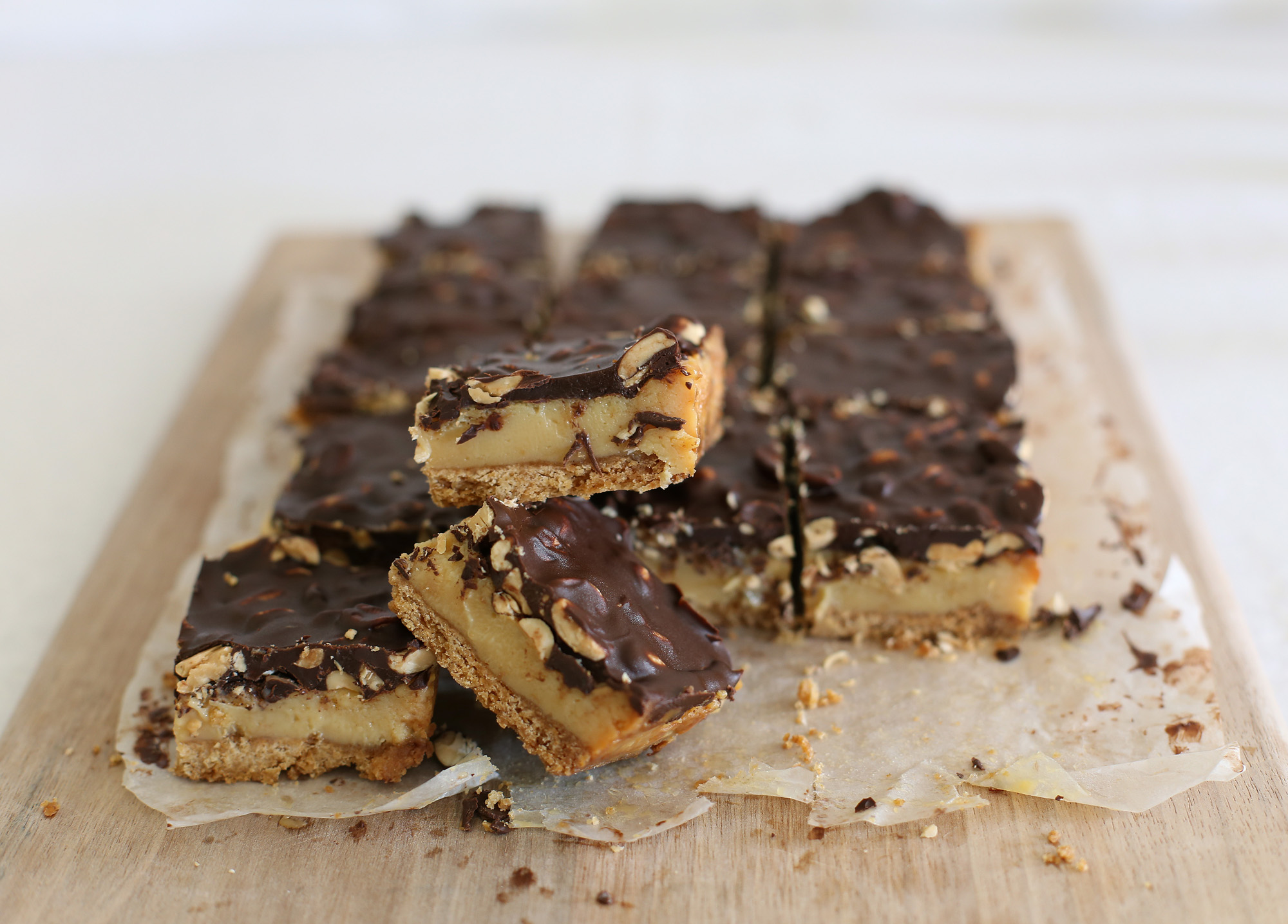 Chocolate, salted peanut & maple caramel slice | a splash of vanilla